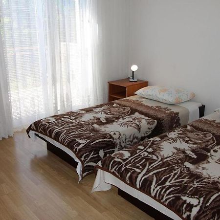 Apartments Grzetic Malinska Εξωτερικό φωτογραφία