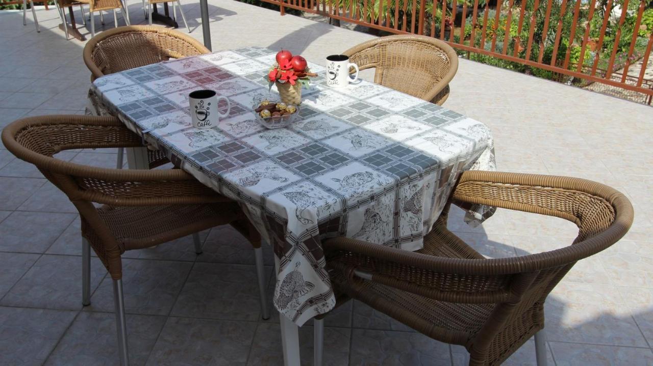 Apartments Grzetic Malinska Εξωτερικό φωτογραφία