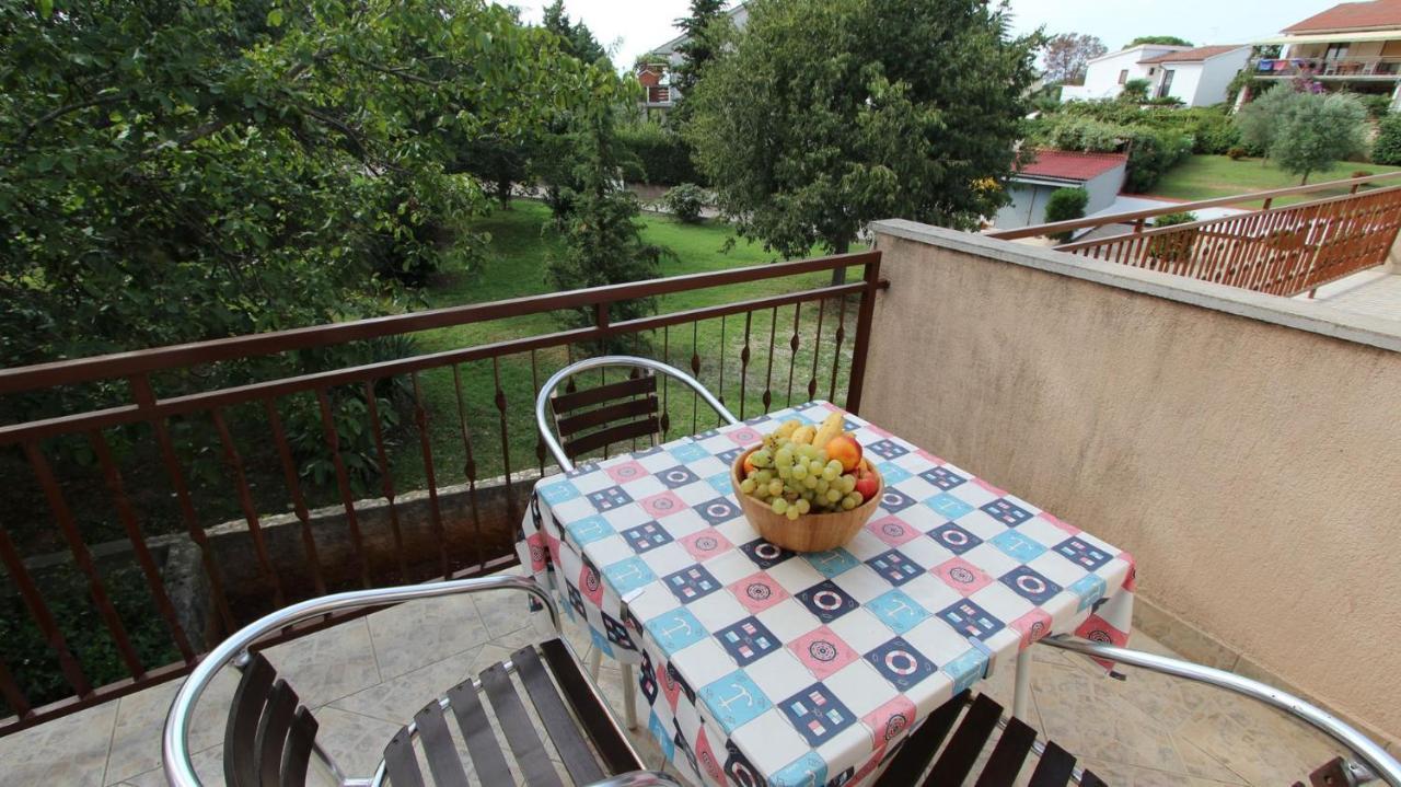 Apartments Grzetic Malinska Εξωτερικό φωτογραφία