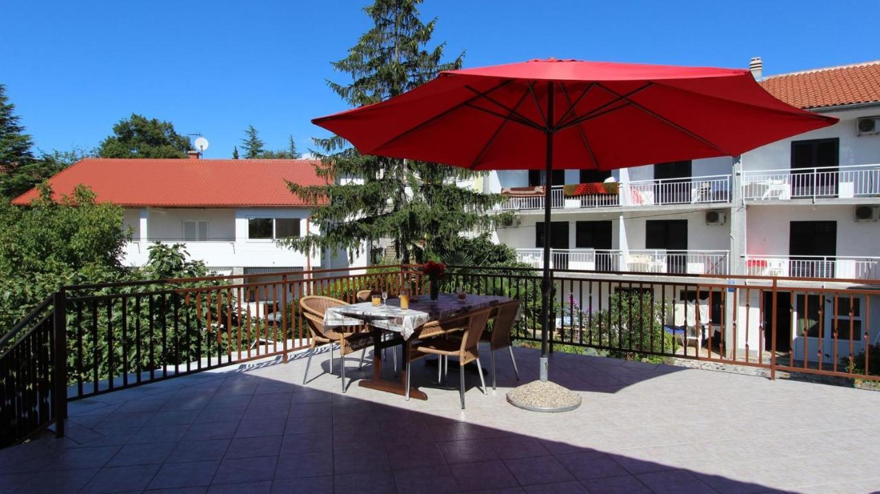 Apartments Grzetic Malinska Εξωτερικό φωτογραφία