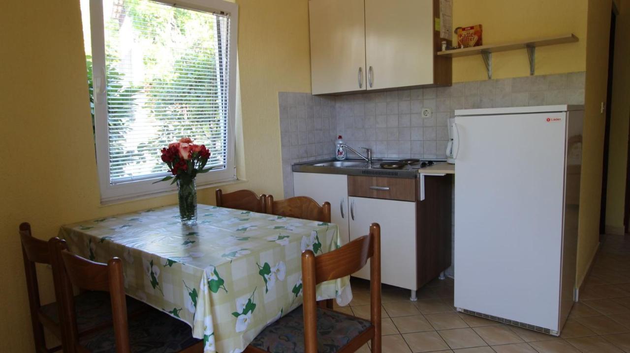 Apartments Grzetic Malinska Εξωτερικό φωτογραφία