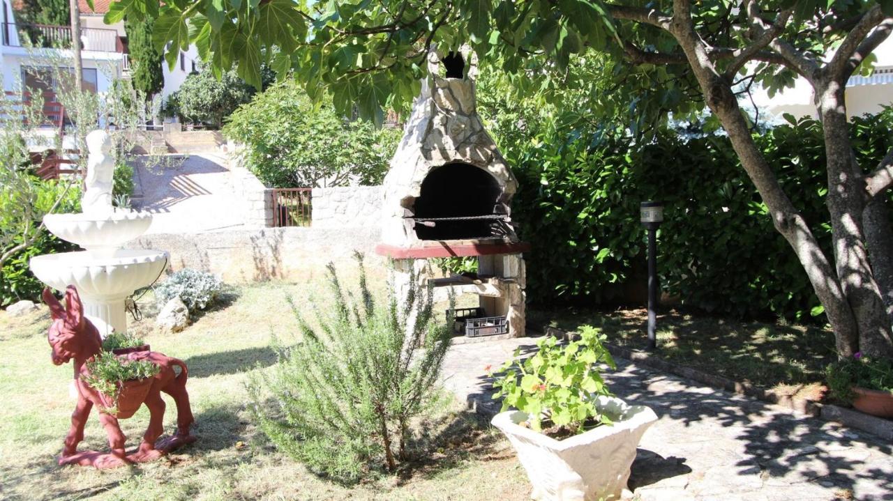 Apartments Grzetic Malinska Εξωτερικό φωτογραφία