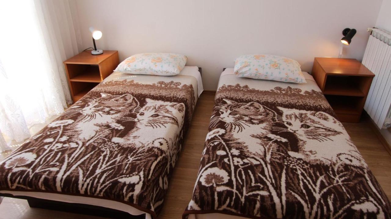 Apartments Grzetic Malinska Εξωτερικό φωτογραφία