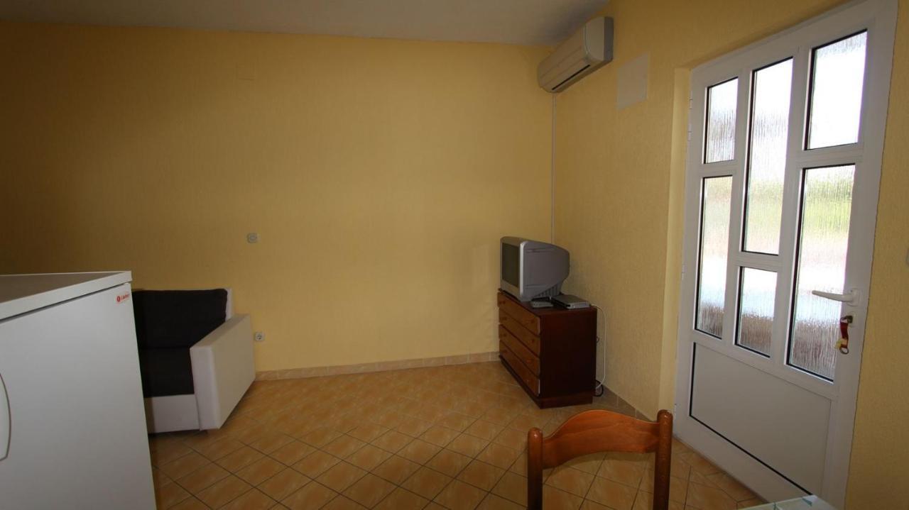 Apartments Grzetic Malinska Εξωτερικό φωτογραφία